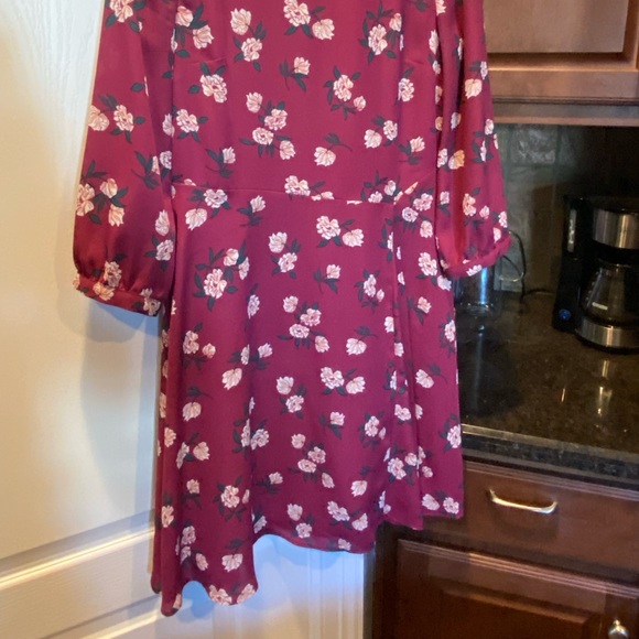 Banana Republic Long Sleeve Dress - Picture 2 of 4